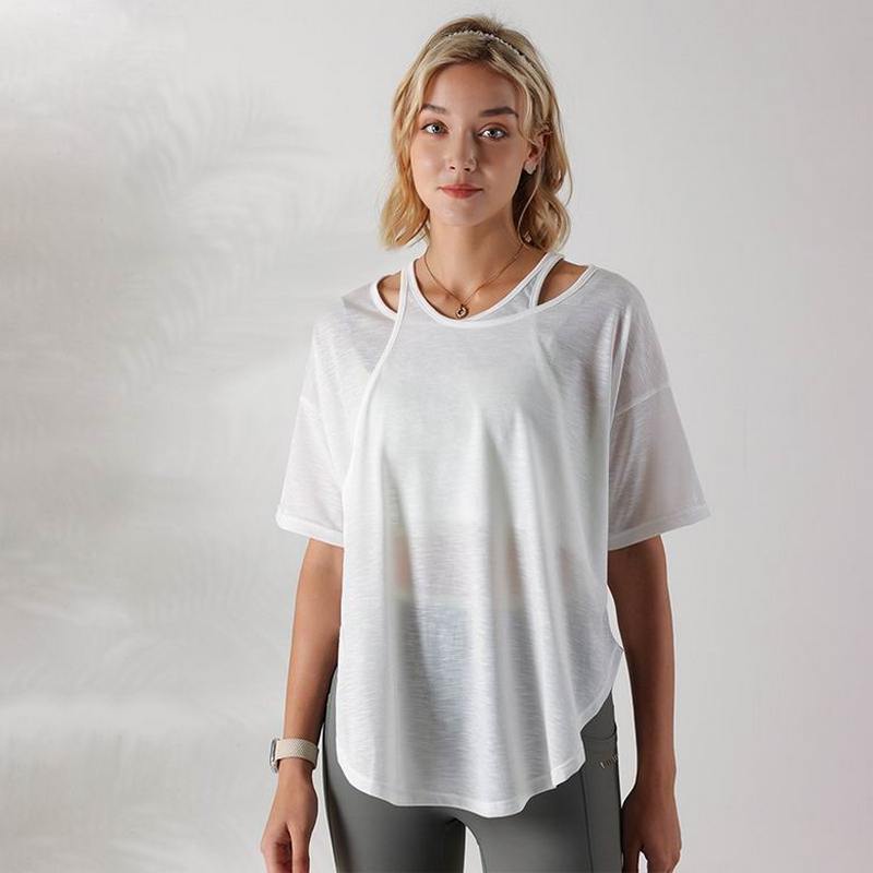 Lululemon Women's T-shirts 128